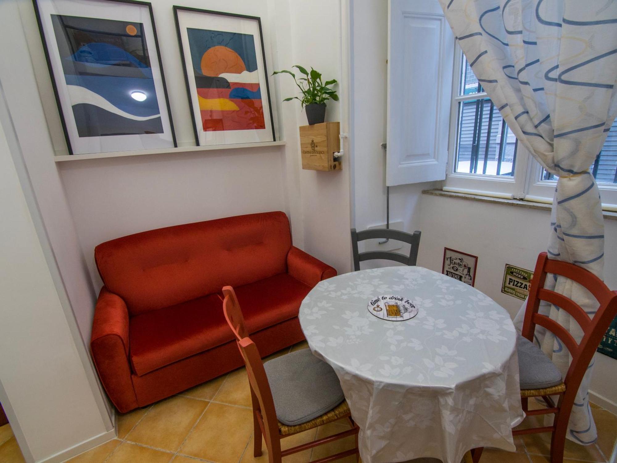 Holiday home Duomo Porto Naples